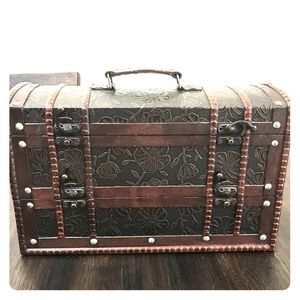 Beautiful antique wine holder chest